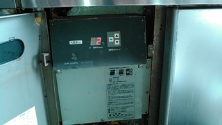 まだまだ暖かい所に潜むゴキブリ達 2